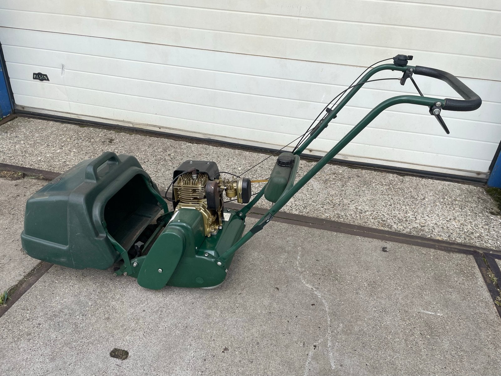 ATCO Commodore B12 Benzine Kooimesmaaier, Gebruikt, Opvangbak, Benzine-grasmaaier, 30 t/m 39 cm