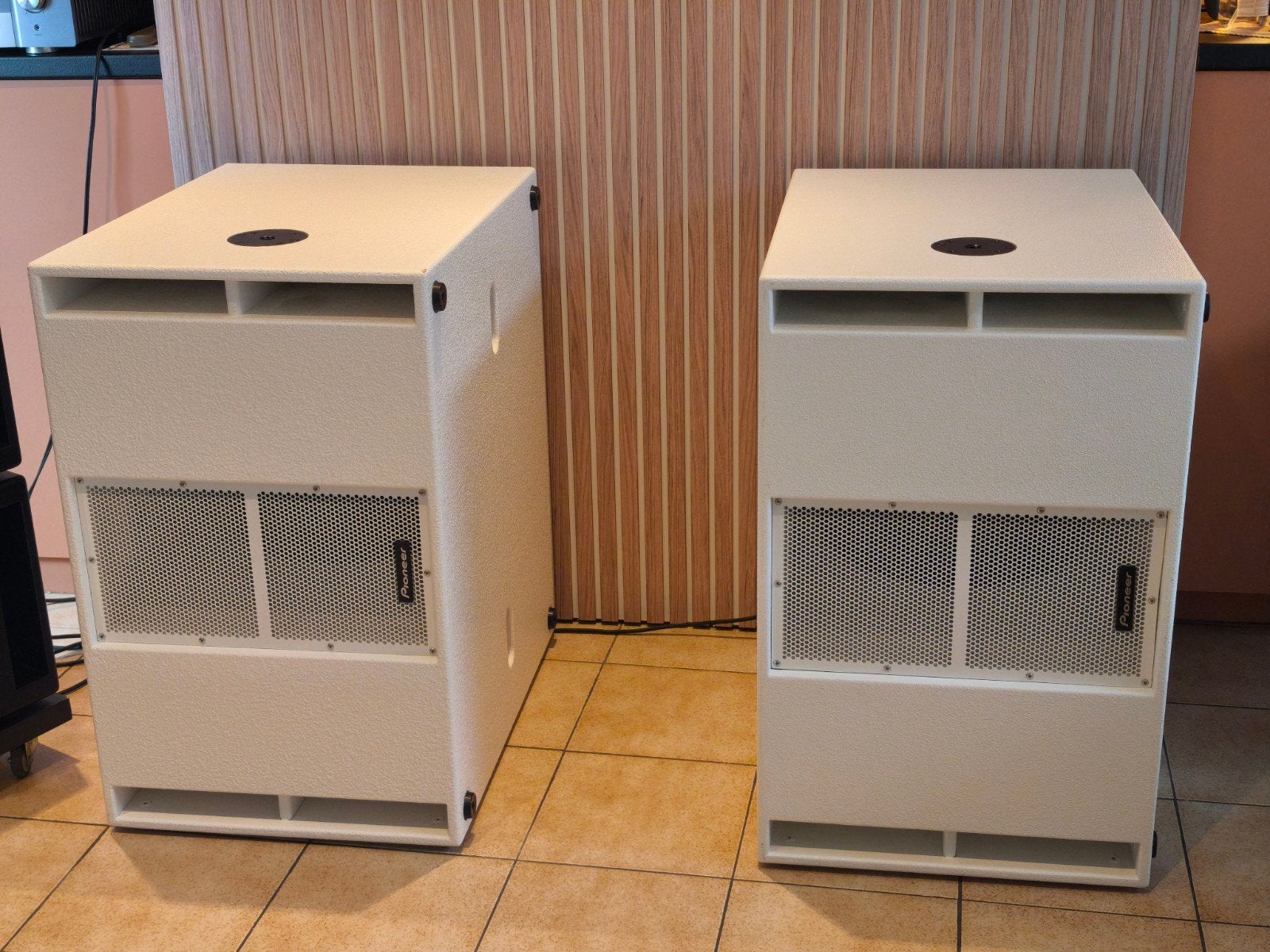 2x nieuwe bandpass pioneer xy 215 - tbx100 bc woofer, Audio, Tv en Foto, Luidsprekers, Ophalen of Verzenden, Subwoofer, Overige merken
