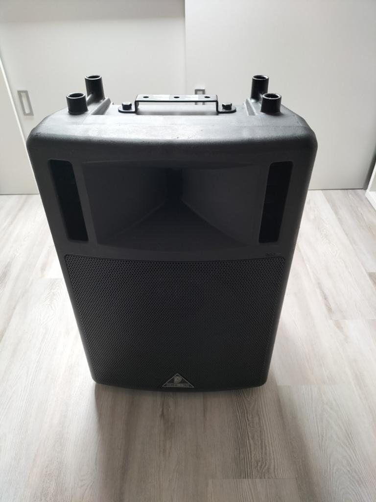 Behringer B300 aktieve speaker. Werkt niet!, Muziek en Instrumenten, Ophalen, Gebruikt, 100 watt of meer