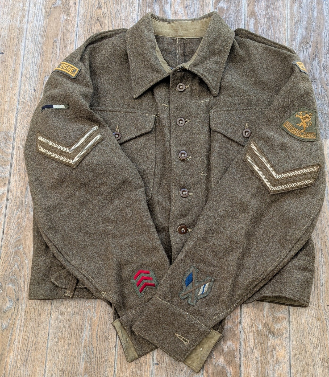 Originele P-40 Britse battledress vermaakt voor reenactment, Ophalen of Verzenden, Engeland