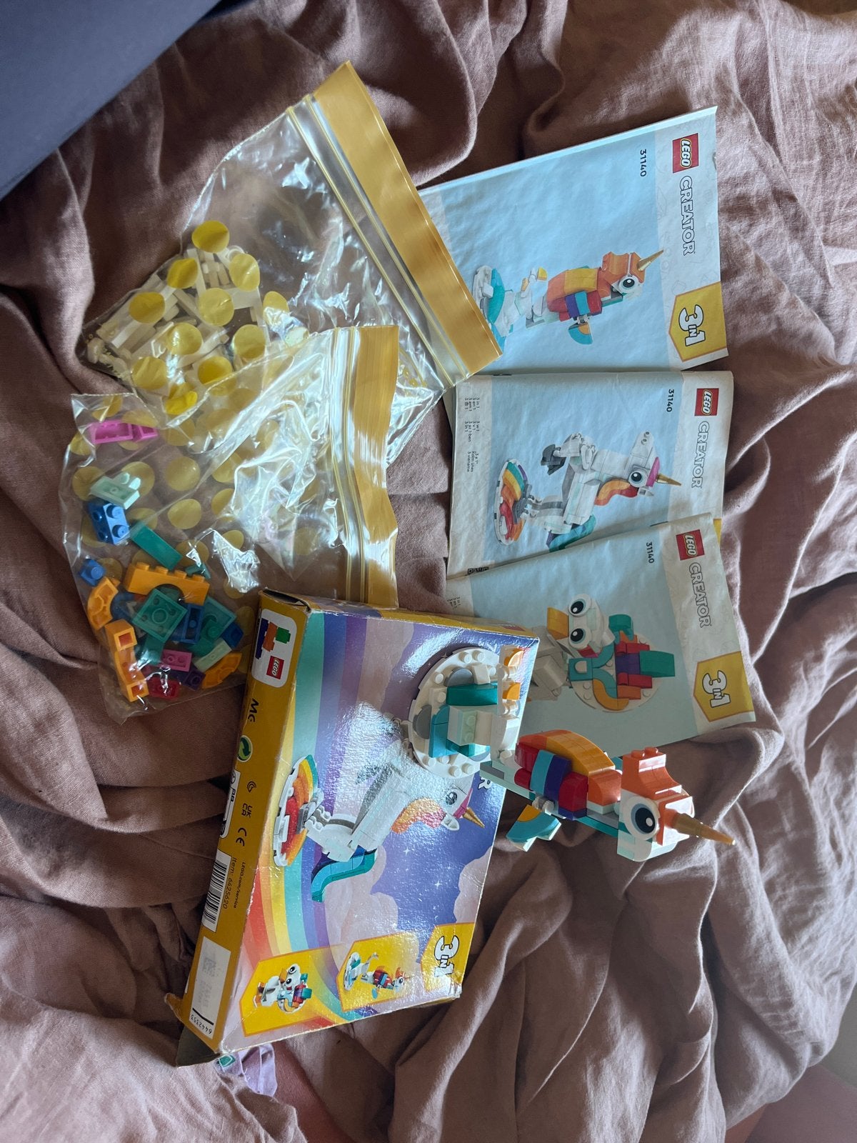 LEGO Creator 31140 Magische Eenhoorn 3-in-1, Lego, Ophalen of Verzenden, Zo goed als nieuw, Compleet