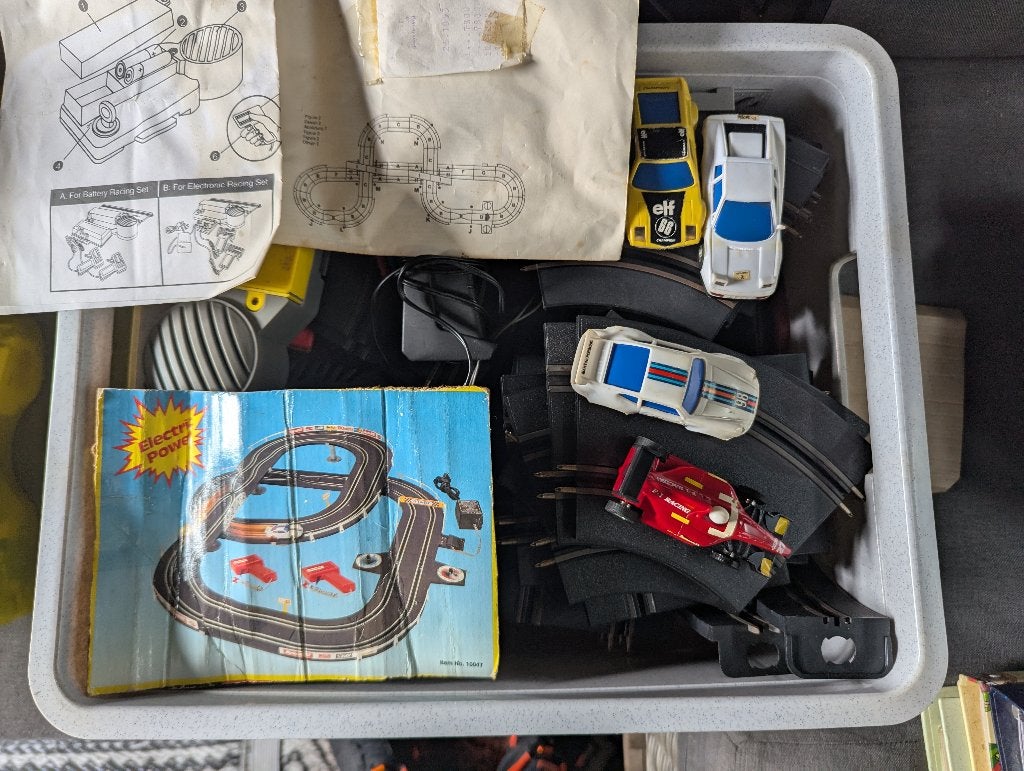 2 Complete Racebanen + 4 autos en Soundbox, Elektrisch, Ophalen, Overige merken, Racebaan