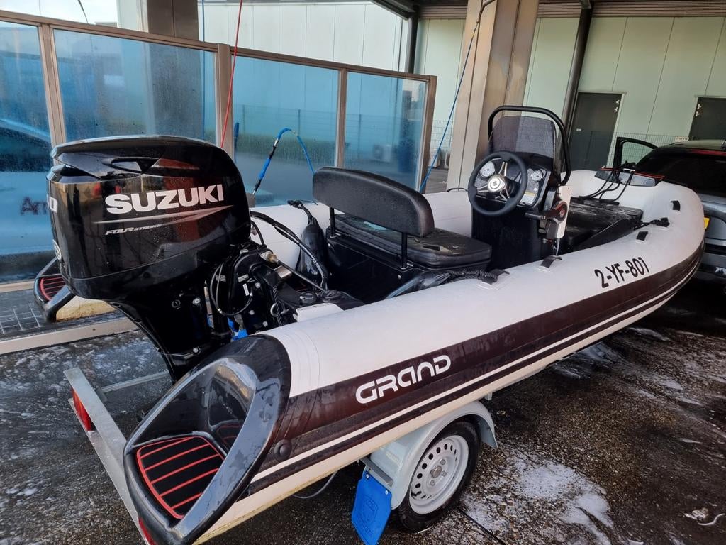Grand Silver Line 420 de luxe 40pk met trailer bj 2021, Ophalen, Zo goed als nieuw, Overige materialen, Buitenboordmotor
