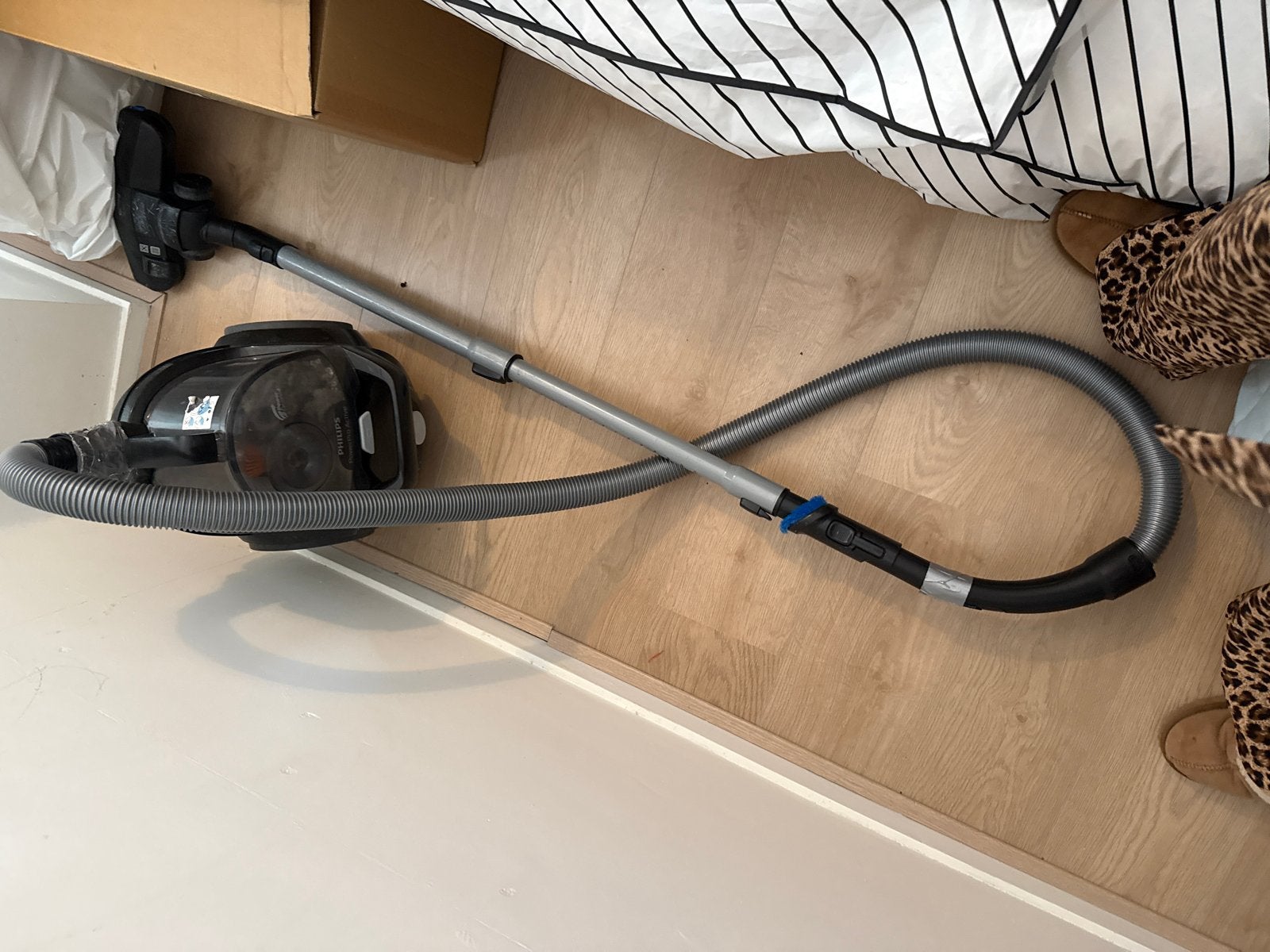 Gratis Philips PowerPro Active stofzuiger (werkt prima), Ophalen, Gebruikt, Philips, Sledestofzuiger