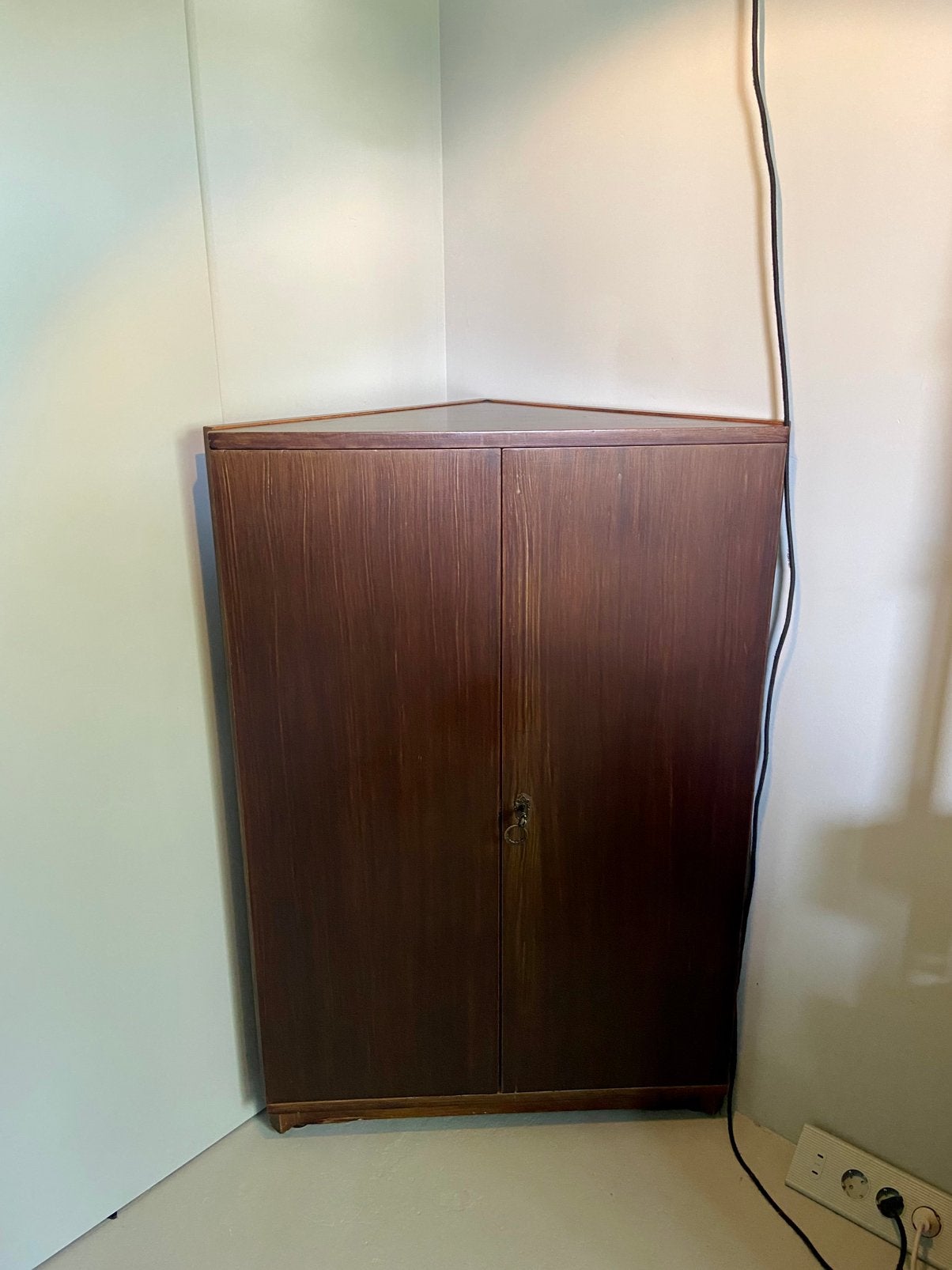 Vintage Hoekkast/secretaire/bureau, Magic box, Huis en Inrichting, Kasten | Roldeurkasten en Archiefkasten, Ophalen, Gebruikt