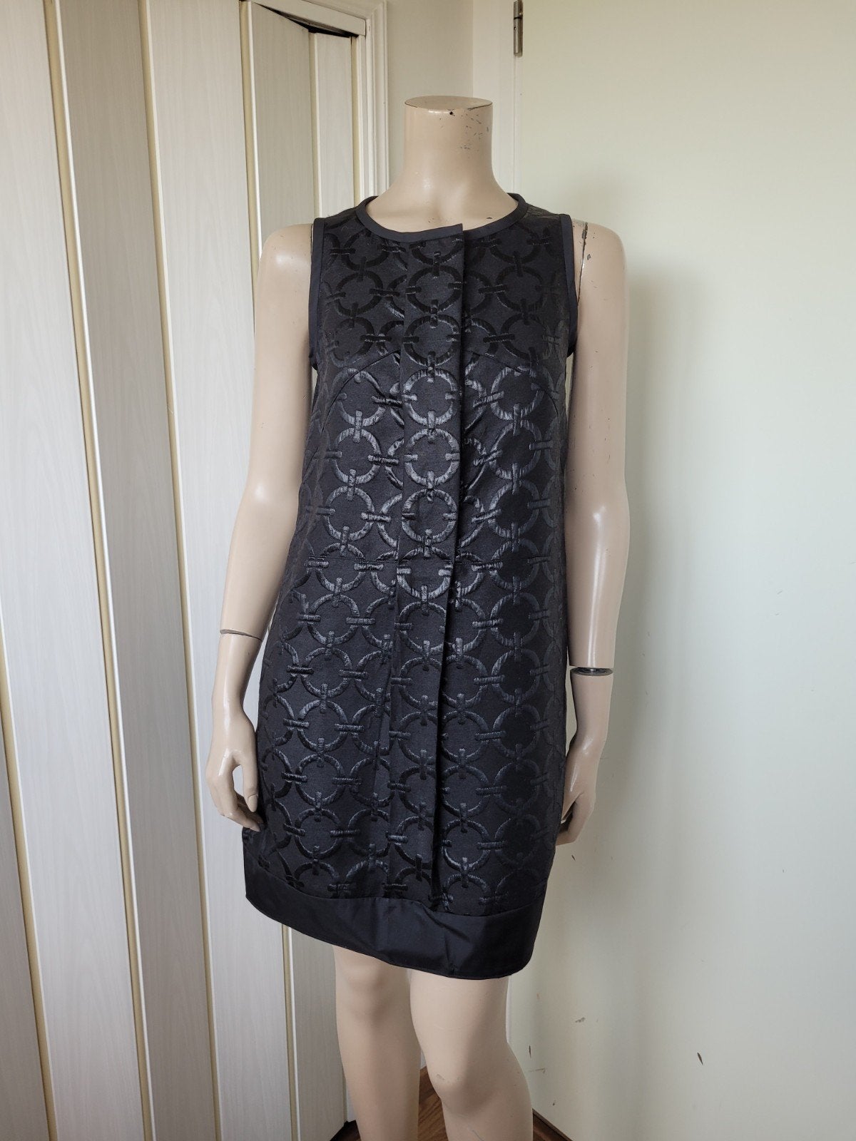 Max Mara jurkje zwart 34/36, Zwart, Ophalen of Verzenden, Zo goed als nieuw, Maat 34 (XS) of kleiner
