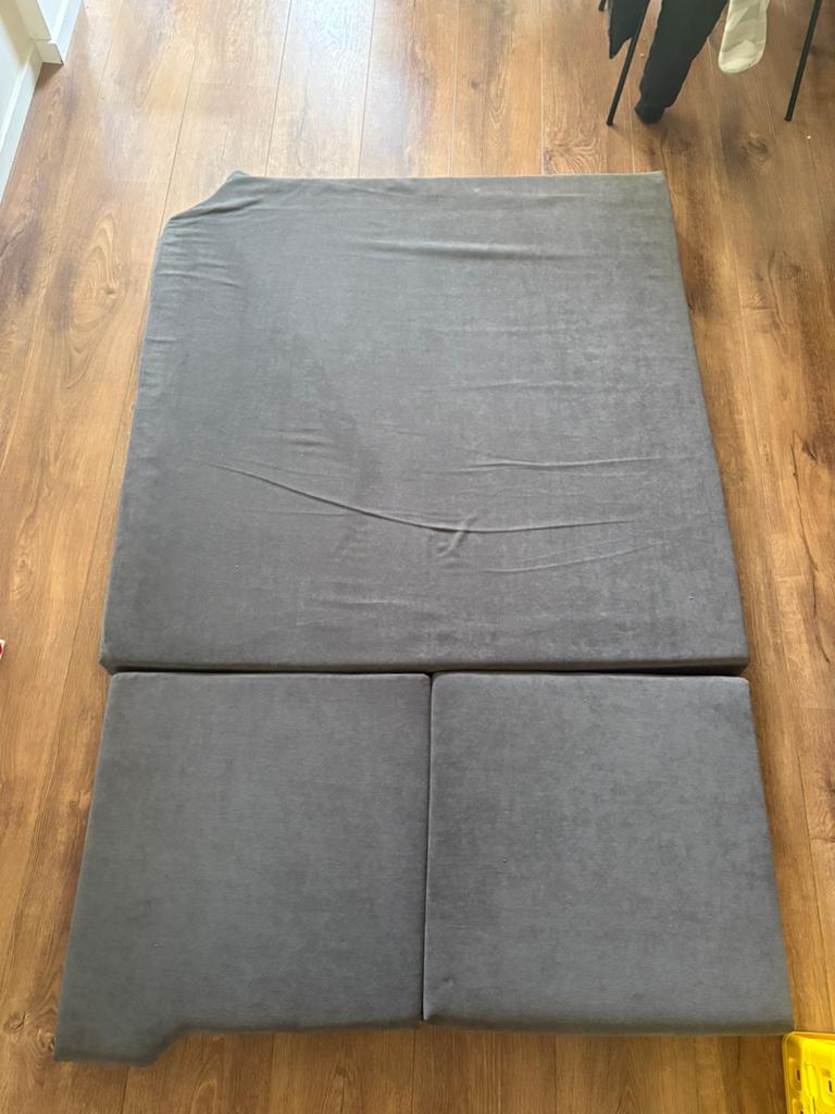Matras voor camper bus (volkswagen t5), Ophalen, Gebruikt