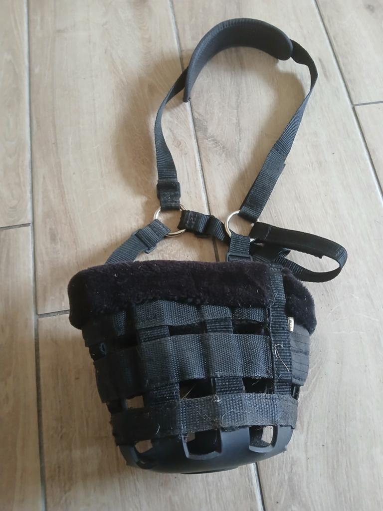 Goed en weinig gebruikt graasmasker COB, Dieren en Toebehoren, Verzenden, Zo goed als nieuw, Overige soorten