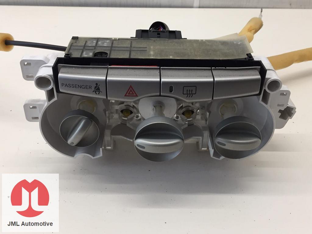 KACHEL VERWARMING BEDIENINGSPANEEL DAIHATSU SIRION 2, Auto-onderdelen, Dashboard en Schakelaars, Gebruikt, -, -, Ophalen of Verzenden