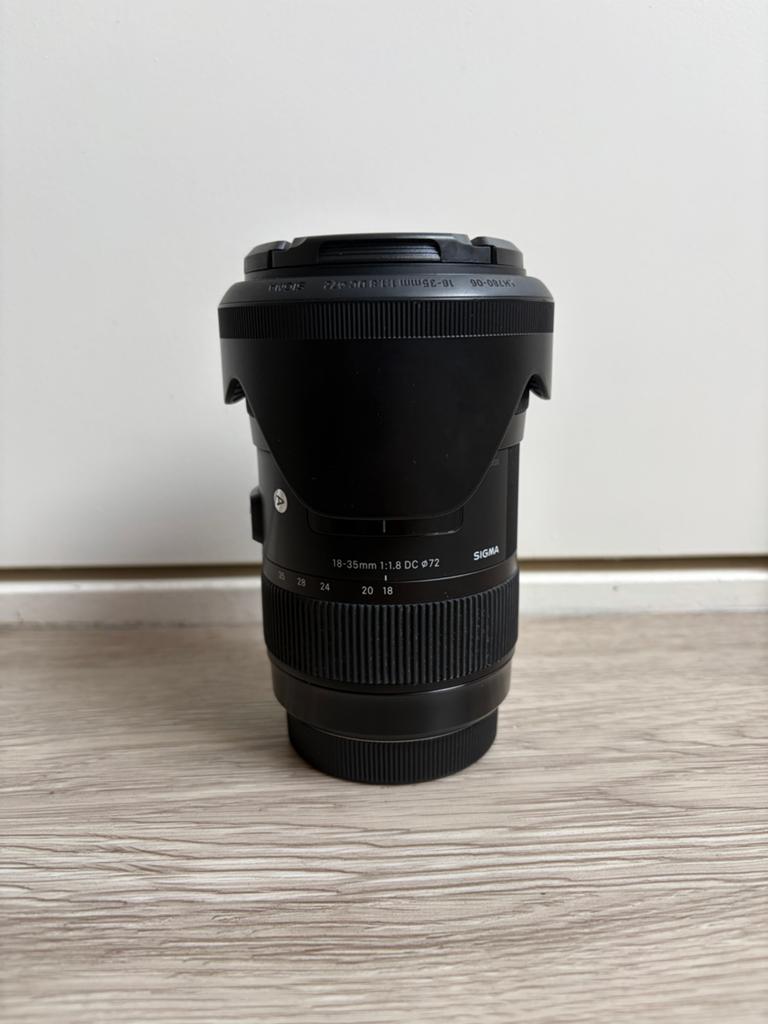 Sigma 18-35mm 1:1.8 DC Art Lens voor Canon, Audio, Tv en Foto, Fotografie | Lenzen en Objectieven, Ophalen of Verzenden, Zo goed als nieuw