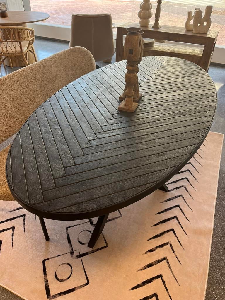 Magazijn leegverkoop nieuw eettafel zwart mangohout visgraat, Nieuw, Ophalen of Verzenden, Info@wkhome.nl, Argonweg 20 Amersfoort