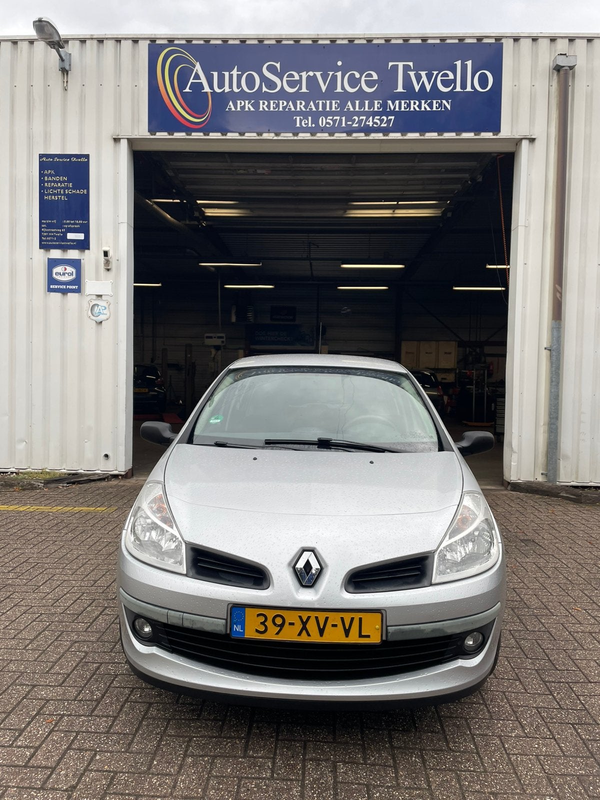 Renault Clio 1.2 16V 55KW 5-DRS E4 2007 Grijs, Voorwielaandrijving, 535 kg, 74 pk, 4 cilinders