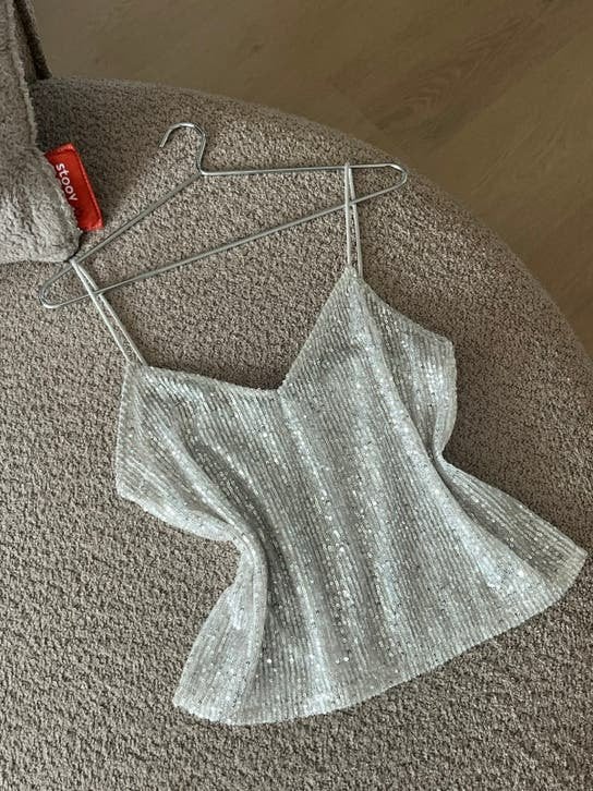 Zara pailetten top silver - Maat M, Maat 38/40 (M), Ophalen of Verzenden, Zo goed als nieuw, Zonder mouw