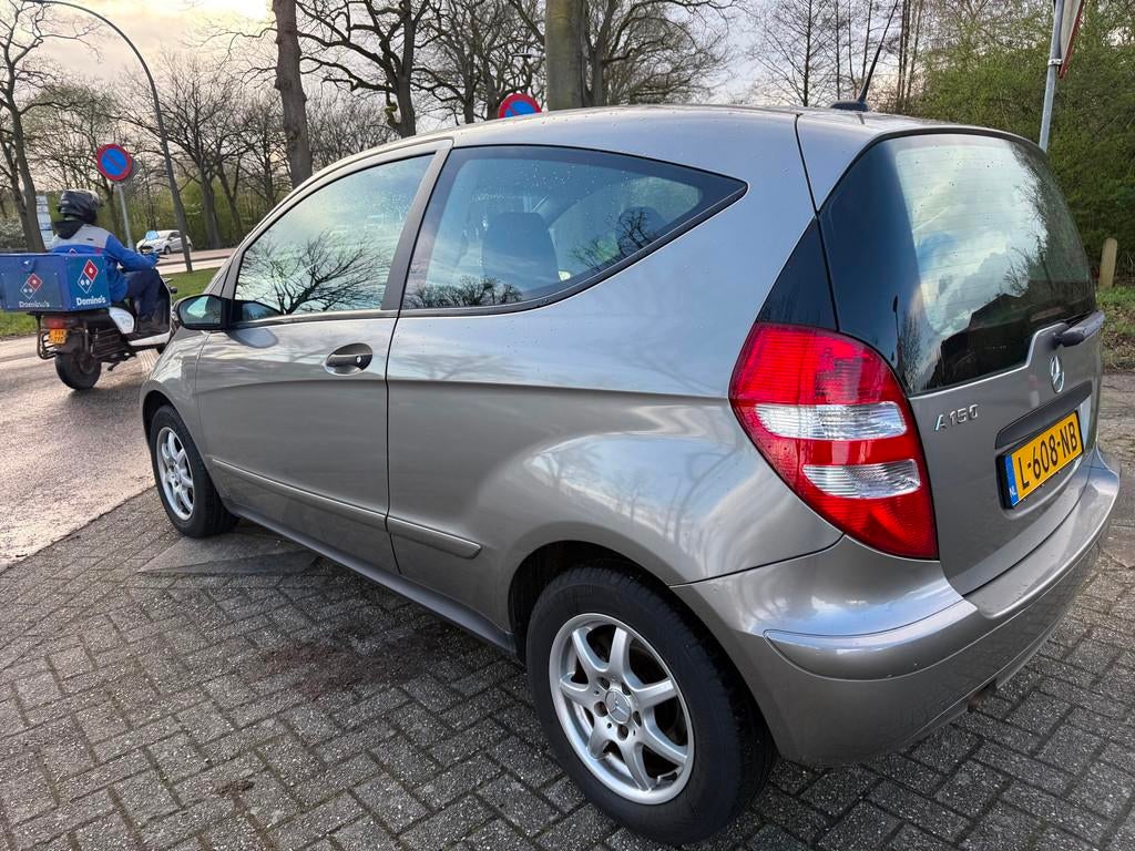 Mercedes-Benz A-klasse 150 Classic Geweldige en unieke staat, Voorwielaandrijving, Stof, Huisgarantie, 49 €/maand