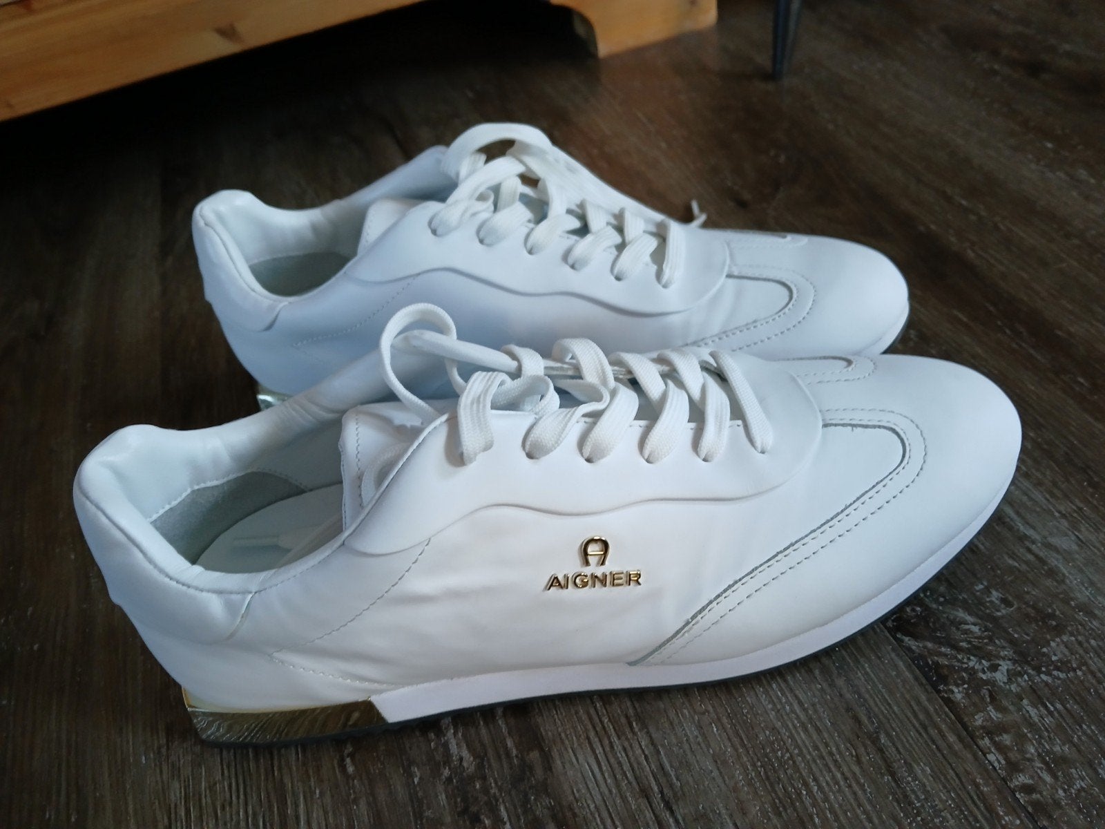 Aigner dames sneakers nieuw, Kleding | Dames, Ophalen of Verzenden, Nieuw, Sneakers of Gympen