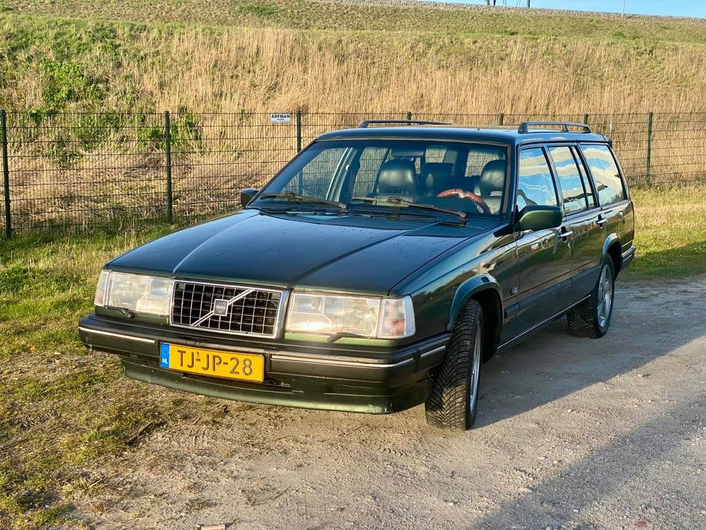 Volvo 940 2.3 LPT (1998) – Kop Revisie | 7-persoons | Isofix, 1800 kg, Zwart, 4 cilinders, 2300 cc