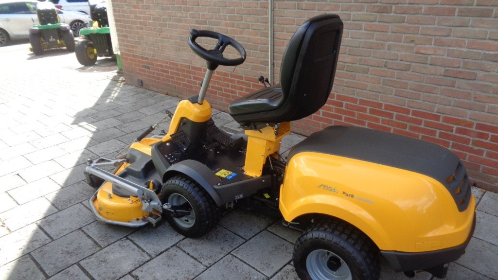 zware stiga park 740 pwx   18 pk 2 cilinder met 194 uur, Ophalen, Gebruikt, Nederland, Elektrische starter