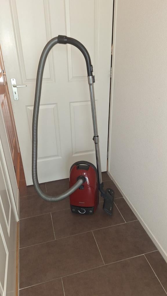 Miele stofzuiger Electronic 1800, Ophalen of Verzenden, 1600 tot 2000 watt