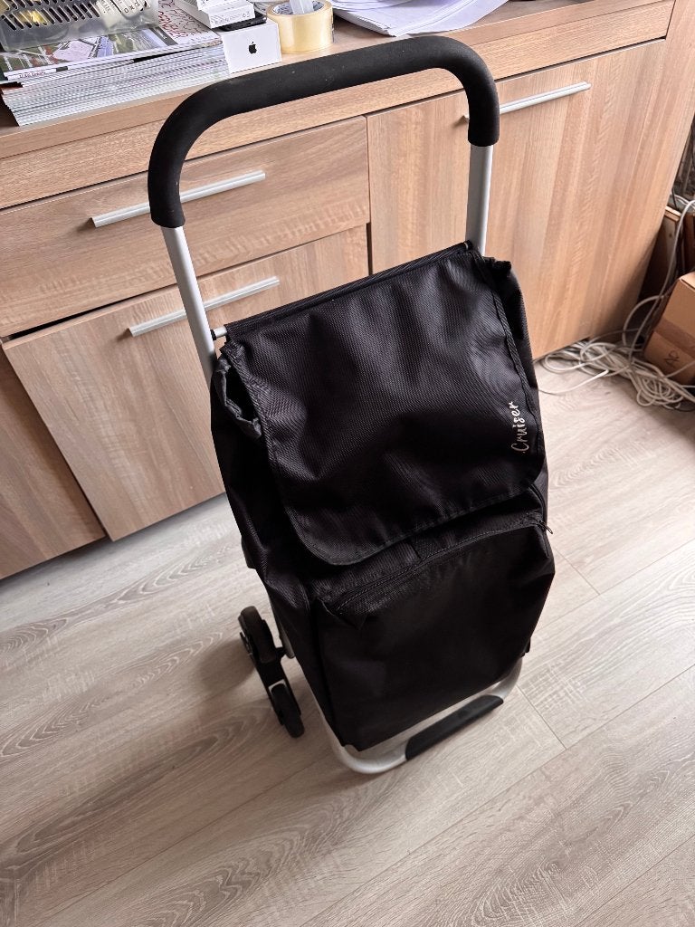 Boodschappentrolley Zwart 6 wielen trap zwart lichtgewicht, Wieltjes, 30 cm of meer, Gebruikt, Verzenden