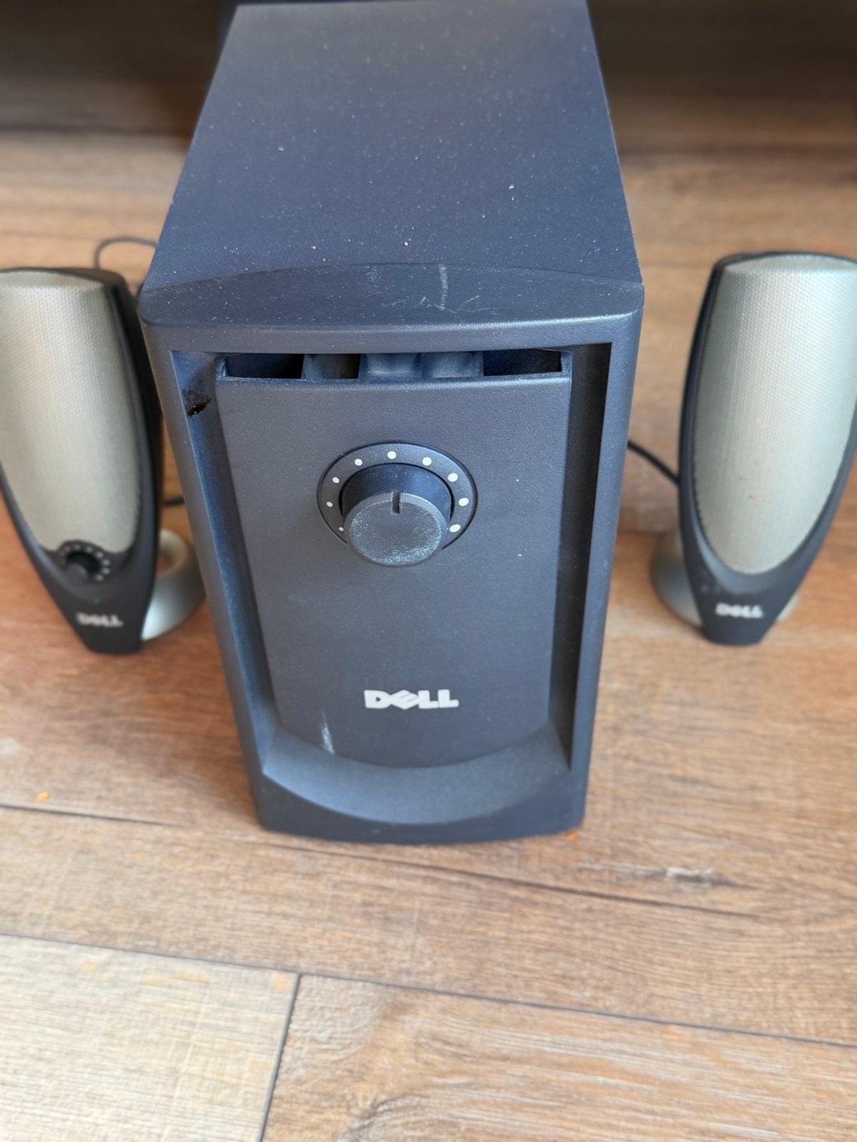 Dell 2.1 Luidsprekerset met Subwoofer, Computers en Software, Pc speakers, Gebruikt, Audiokanaal 2.1, Ophalen