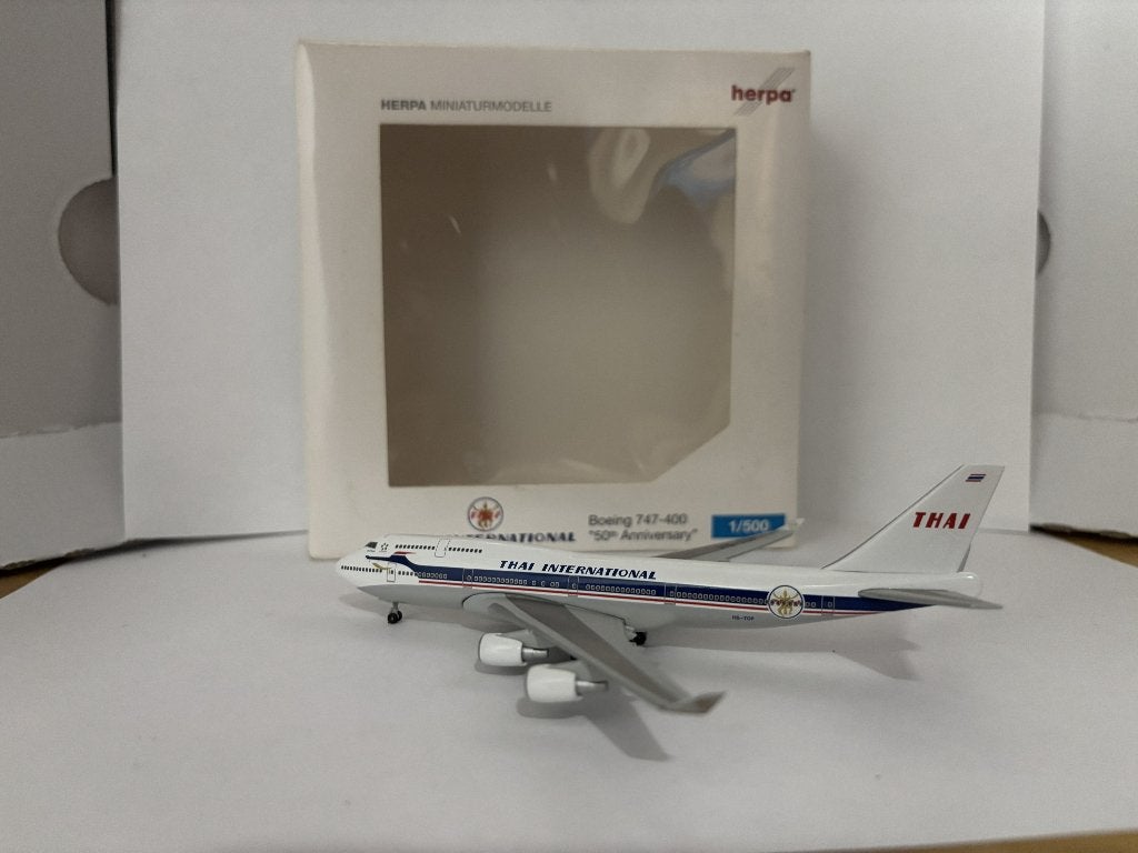 Herpa Wings 517935 Thai Airways Boeing 747-400, Ophalen of Verzenden, Nieuw, Schaalmodel