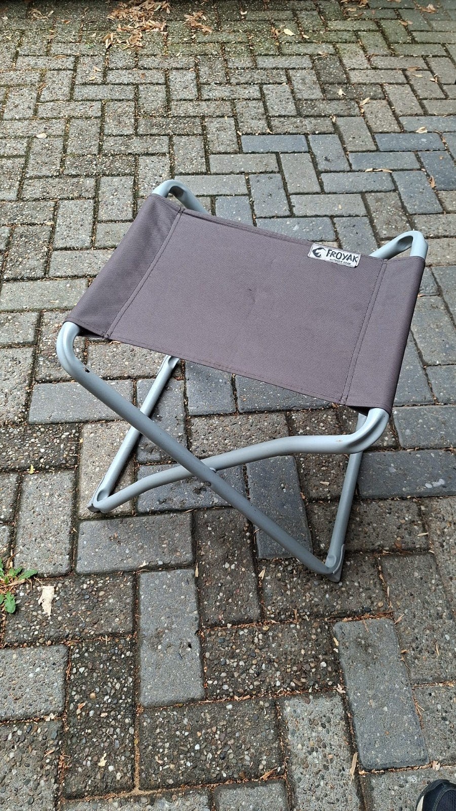 Froyak opvouwbaar campingkrukje - Zo goed als nieuw, Ophalen, Zo goed als nieuw, Campingstoel