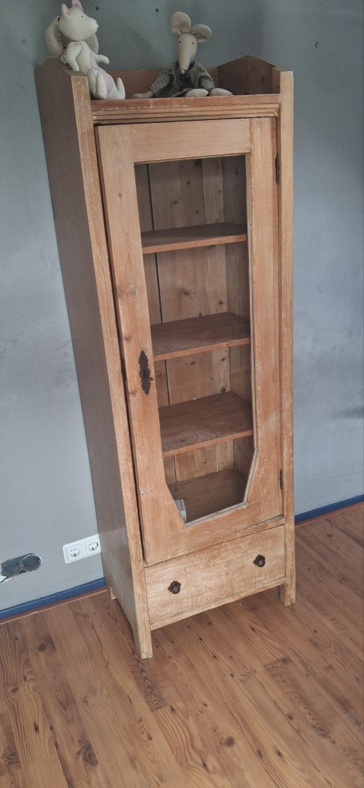 Vintage houten vitrinekast met lade, Antiek en Kunst, Ophalen