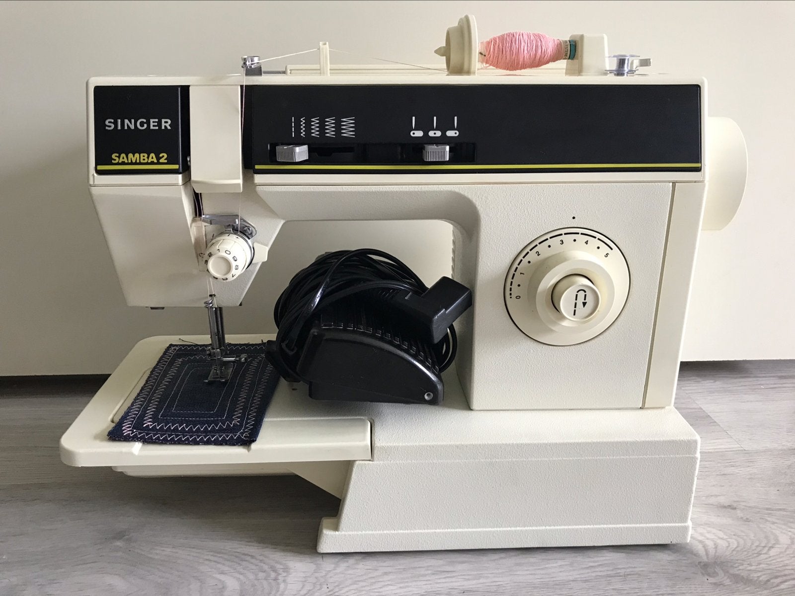Naaimachine Singer, Ophalen, Zo goed als nieuw, Naaimachine, Singer