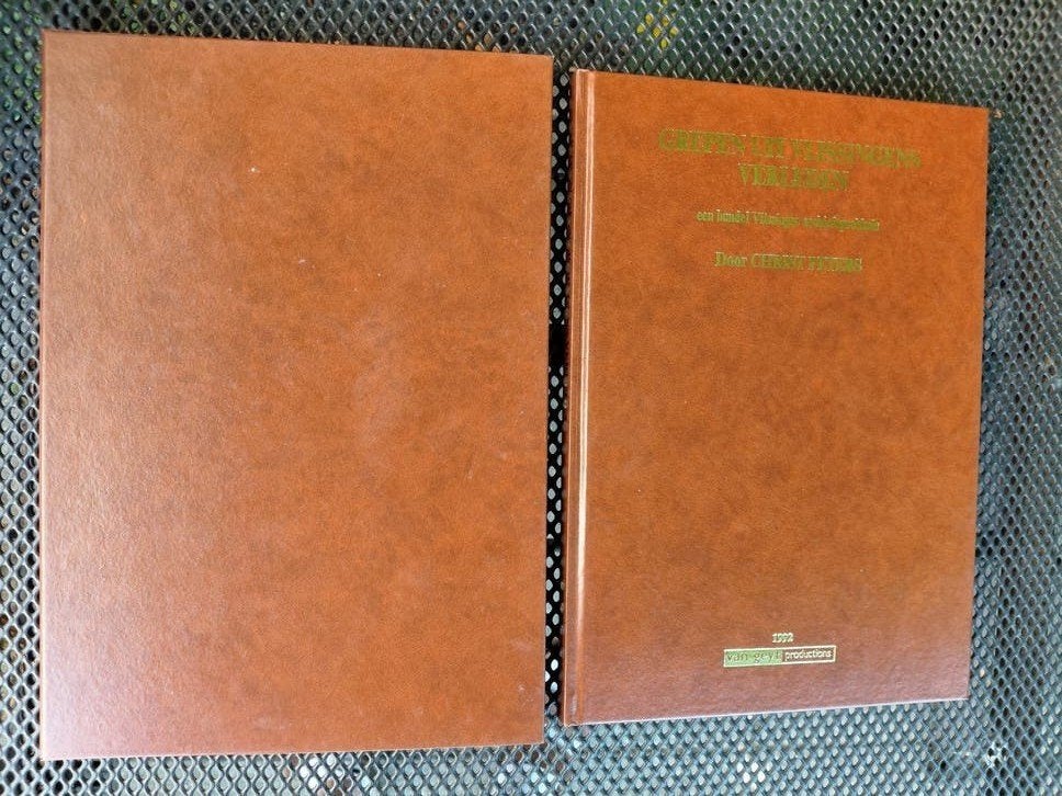 Grepen uit Vlissingens verleden.
 Met opberghoes Vlissingen, Boeken, Ophalen of Verzenden, Zo goed als nieuw