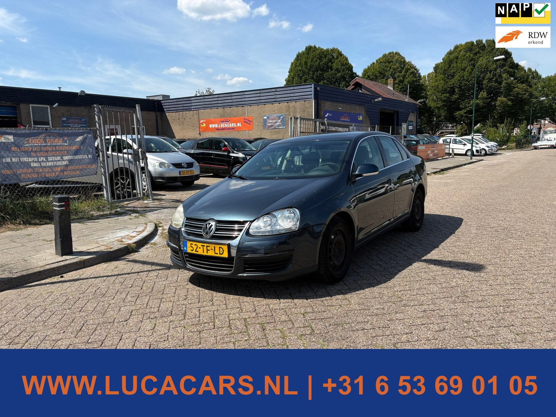 Volkswagen Jetta 1.6 FSI Comfortline Airco Navi, Auto's, Voorwielaandrijving, Gebruikt, 4 cilinders, 1246 kg