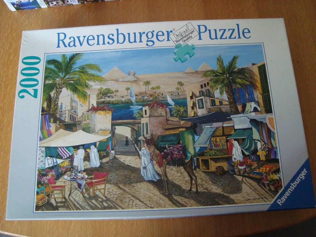 puzzel 2000 stukjes, Hobby en Vrije tijd, Ophalen of Verzenden, Meer dan 1500 stukjes, Zo goed als nieuw, Legpuzzel