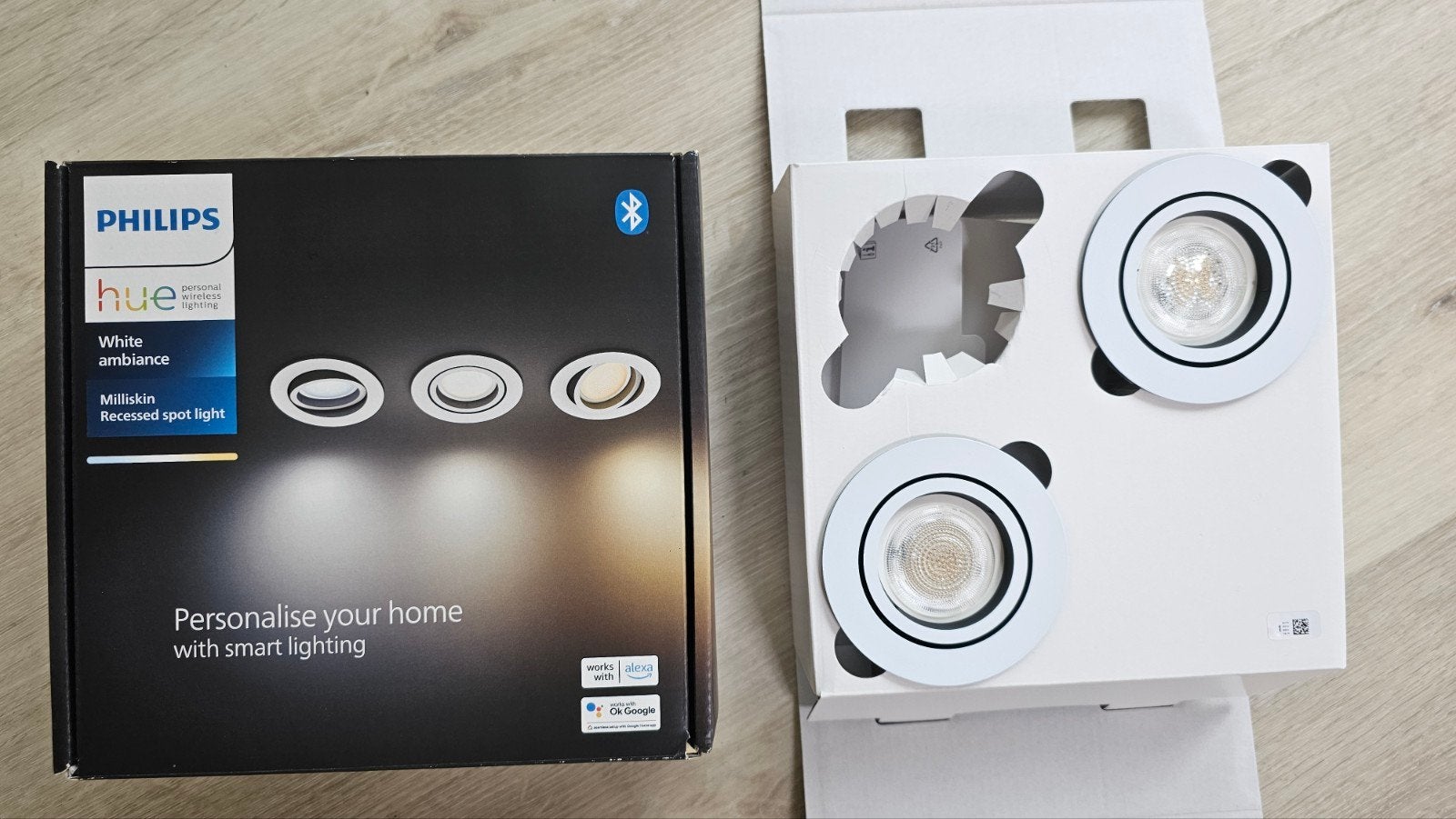 Philips Hue Milliskin Inbouwspots - White Ambiance (2 stuks), Huis en Inrichting, Lampen | Spots, Nieuw, Plafondspot of Wandspot