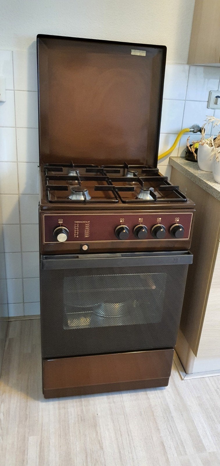 gasfornuis,, Witgoed en Apparatuur, Ophalen, 4 kookzones, Zo goed als nieuw, Gas