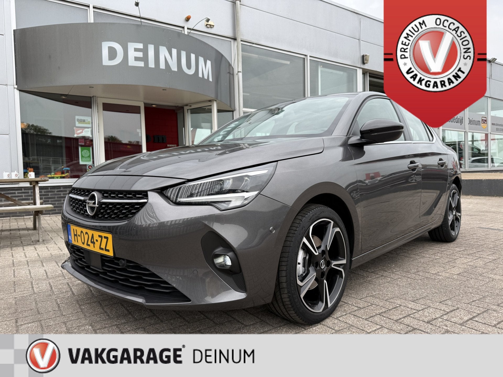 Opel Corsa 1.2 5-deurs Elegance Panoramadak, Navigatie Comfi, Auto's, Opel, 12 maanden, 49 €/maand, Origineel Nederlands, Handgeschakeld