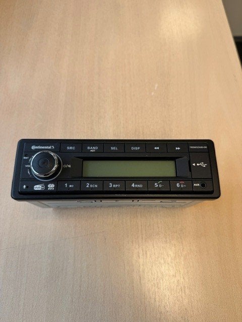 Demo Continental TRDW323UB-OR 24 Volt USB - BT - DAB Antenne, Auto diversen, Postbus 11, 3770 AA Barneveld, Continental, Ophalen of Verzenden