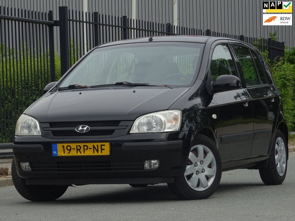 Hyundai Getz 1.3i Dynamic 63DKM/NAP/AIRCO/ELEKRAM/NIEUWE APK, Auto's, Hyundai, Voorwielaandrijving, 4 cilinders, Zwart, Origineel Nederlands