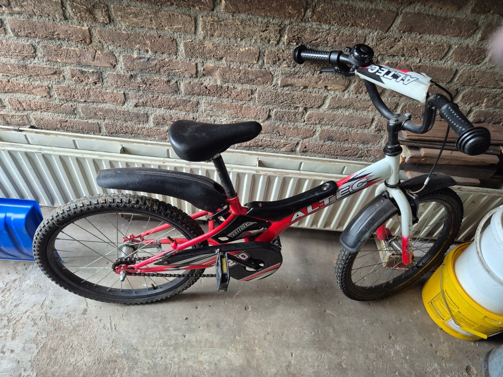 Kinderfiets 20 inch - Altec en Princess, Ophalen, 20 inch of meer, Gebruikt, Velgrem