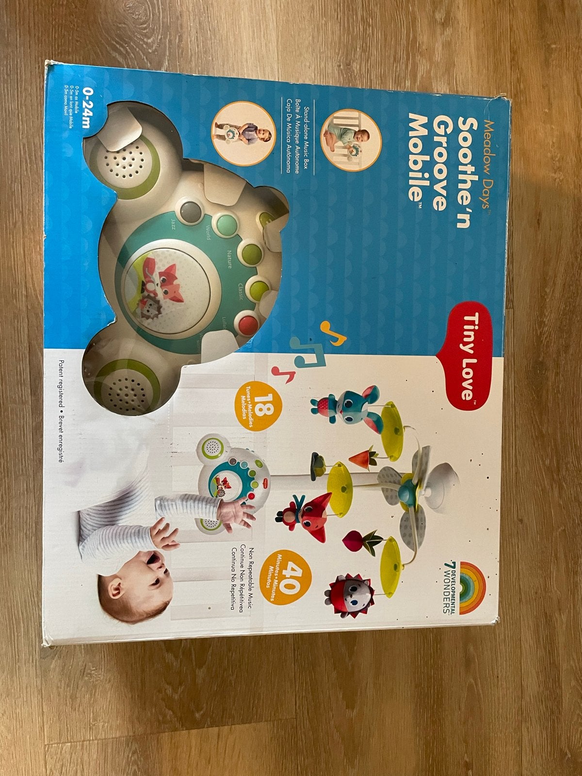 Tiny Love Mobile, Ophalen, Zo goed als nieuw, Mobiel, Met licht