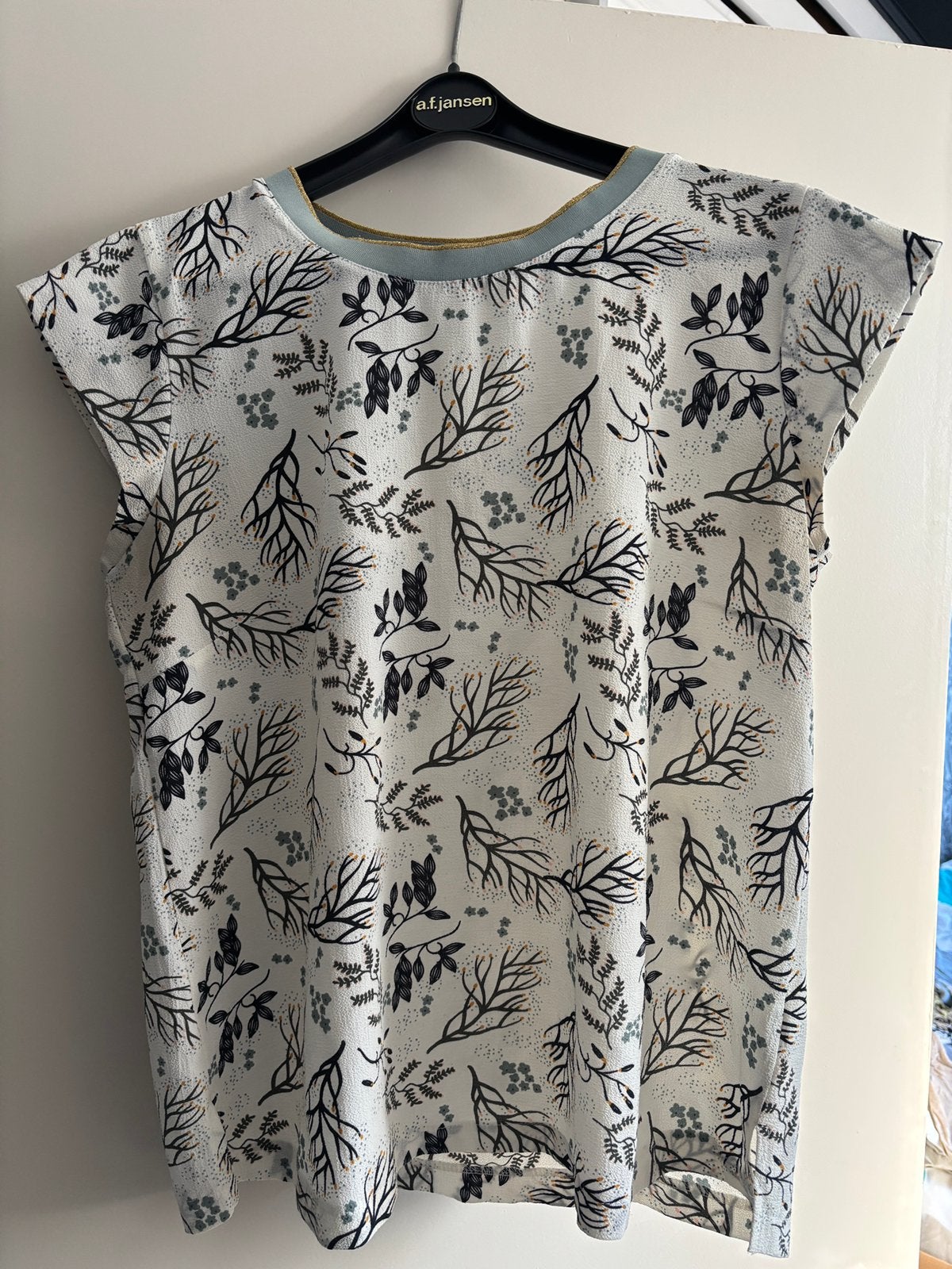 Blouse dames HEMA maat L, Maat 42/44 (L), Ophalen of Verzenden, Korte mouw, Gedragen