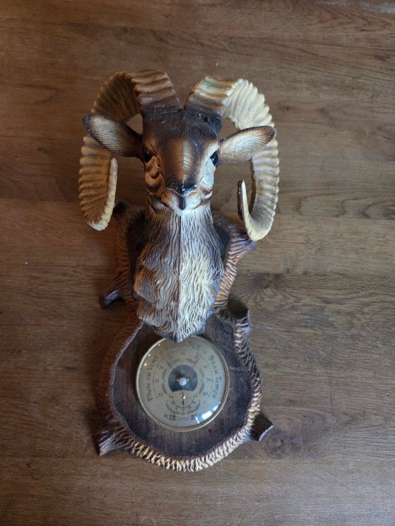 Vintage hertenkop / bok met barometer - Steenbok, Ophalen of Verzenden, Zo goed als nieuw, Beeldje of Figuurtje