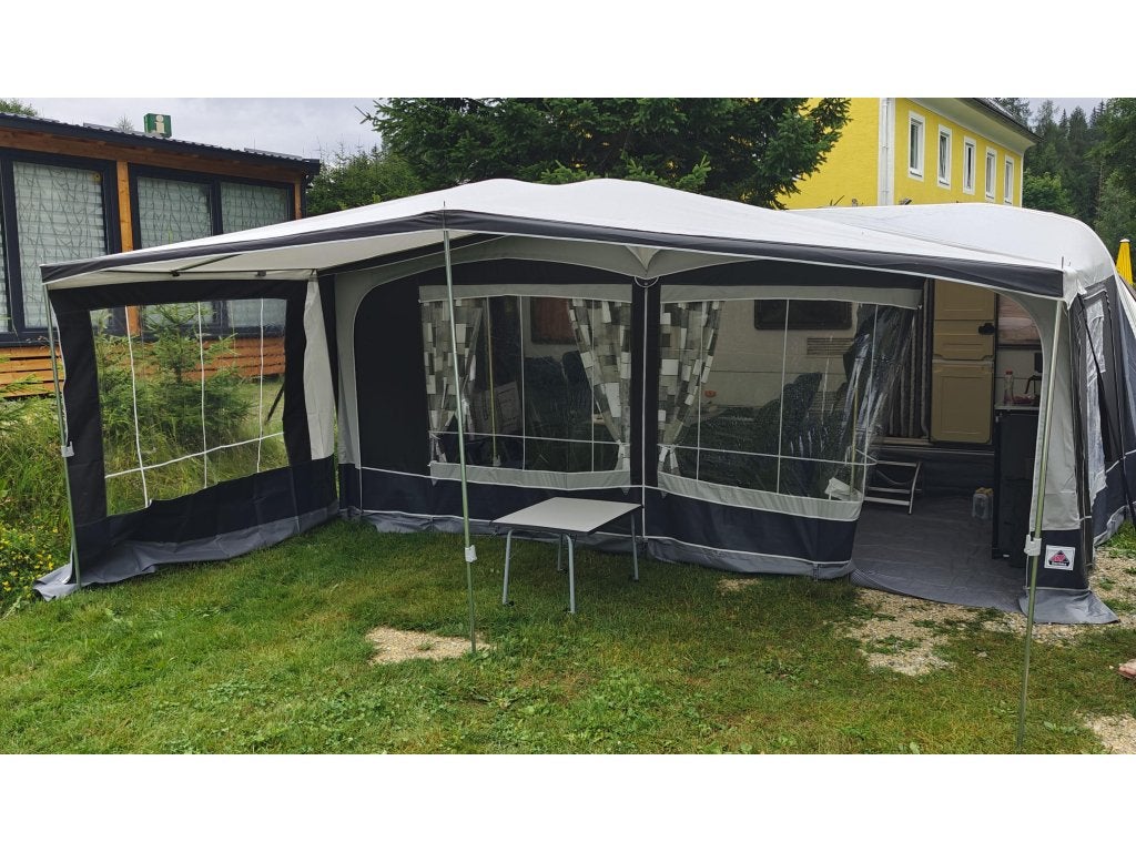 Chateau Calista 520 (1059030), Caravans en Kamperen, Chateau, Schokbreker, Treinzit, Particulier