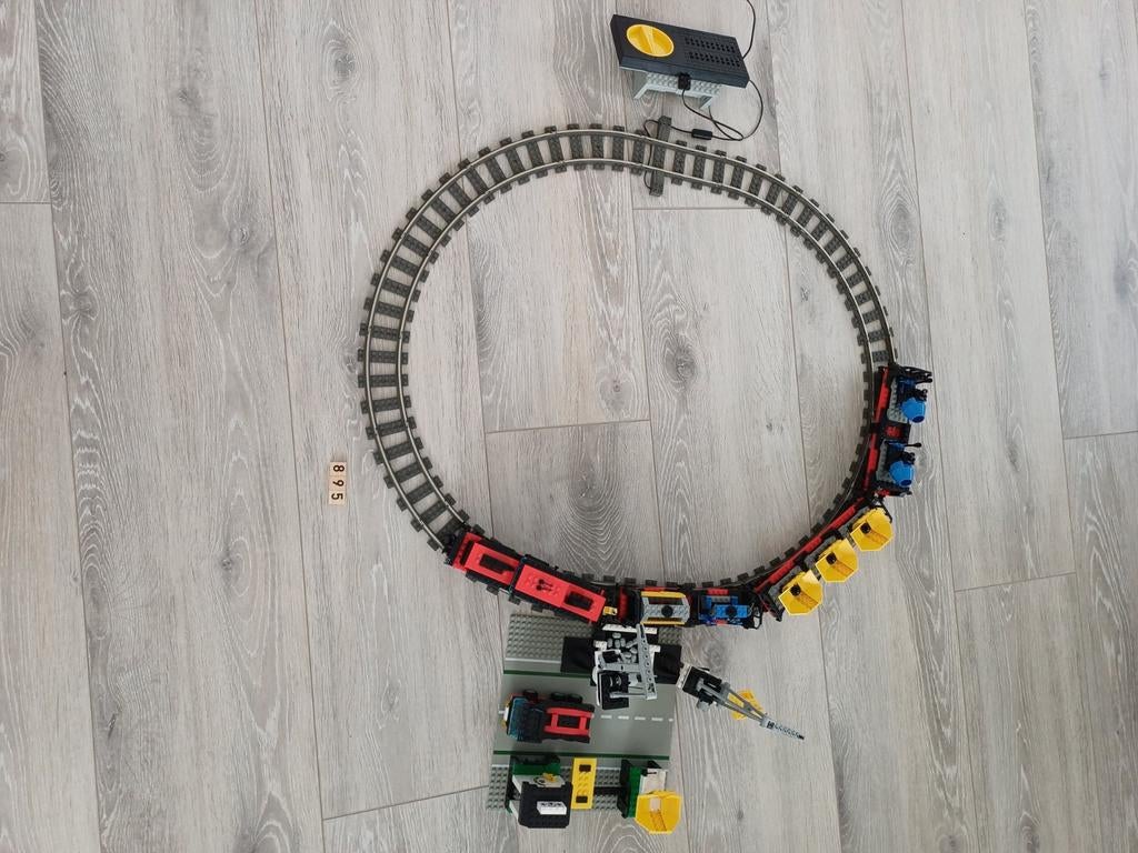 Lego System Trein 9V met Extra's, Ophalen of Verzenden, Zo goed als nieuw