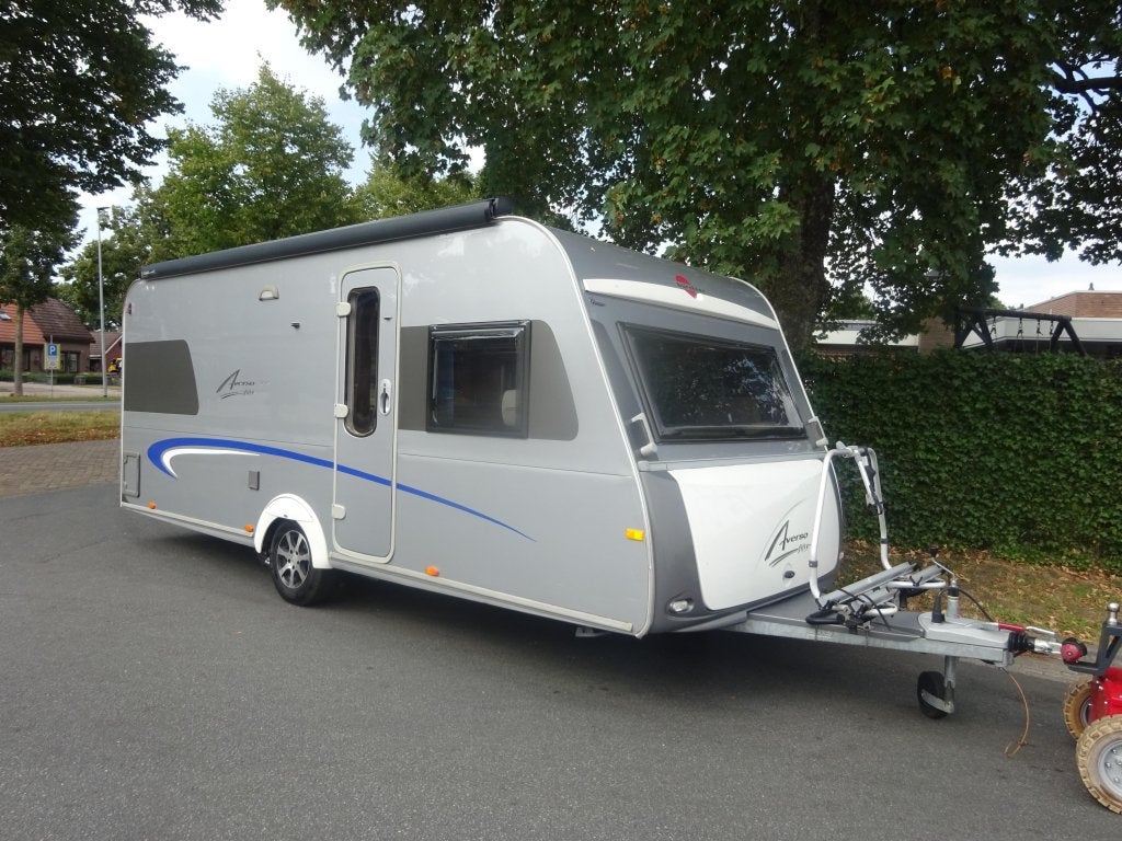 Bürstner Averso 465 Met Vaste Luifel+Mover, Rondzit, Bedrijf, Tot en met 4, Schokbreker
