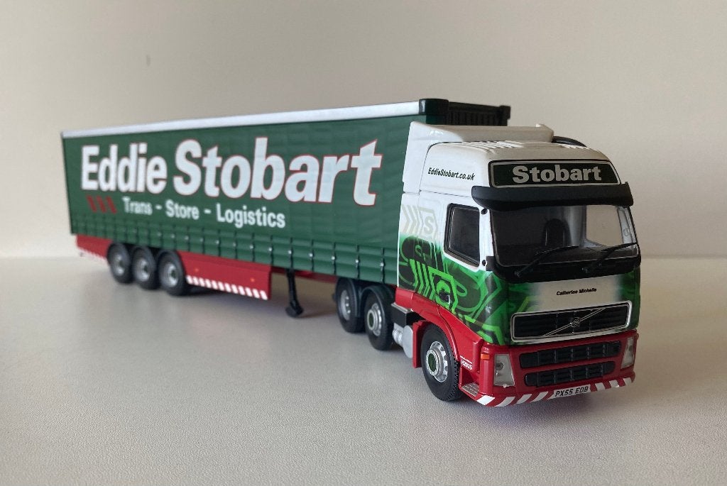 Corgi Volvo FH Curtainside Catherine Michelle Eddie Stobart, Hobby en Vrije tijd, Ophalen of Verzenden, Nieuw, Bus of Vrachtwagen