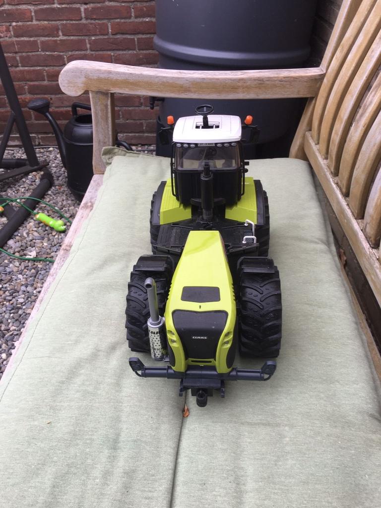 Bruder tractor claas 5000 xerion, Ophalen of Verzenden, Zo goed als nieuw