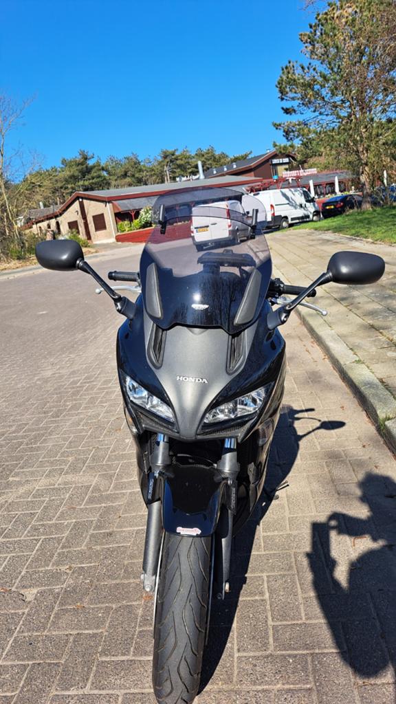 Honda cbf a 1000 106 pk zwart metallic super mooi en goed.7, Motoren, Ophalen