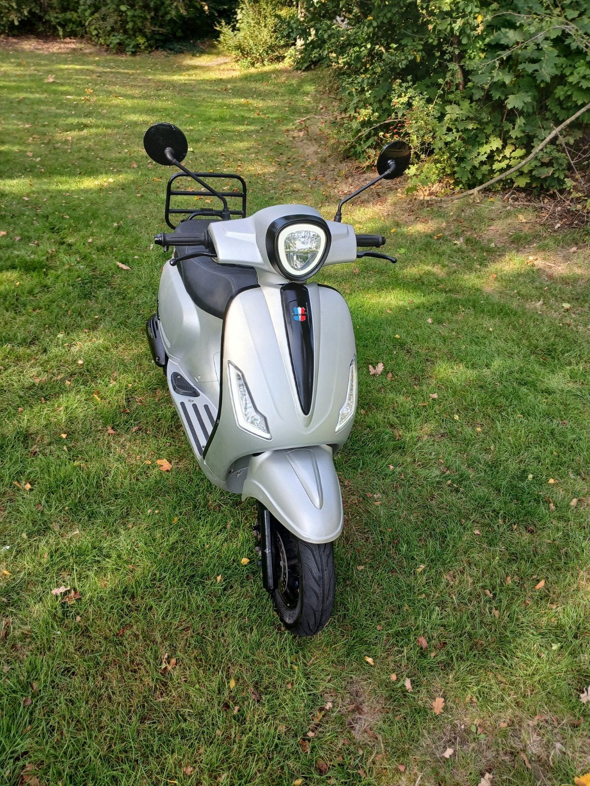 gts bravo brom scooter GEEL kenteken Bouwjaar 2022, Ophalen, Maximaal 45 km/u, GTS Bravo, Zo goed als nieuw