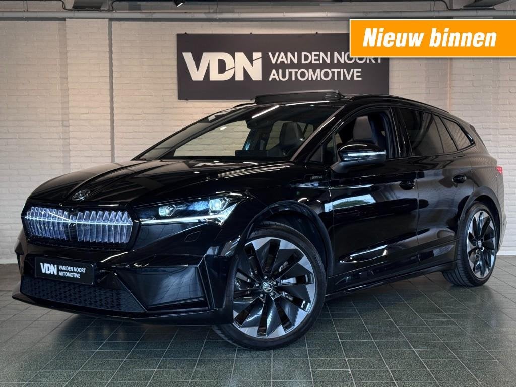 Skoda ENYAQ iV 80 Sportline 204pk BTW Warmtepomp Pano Camera, Automaat, Gebruikt, Zwart, 204 pk