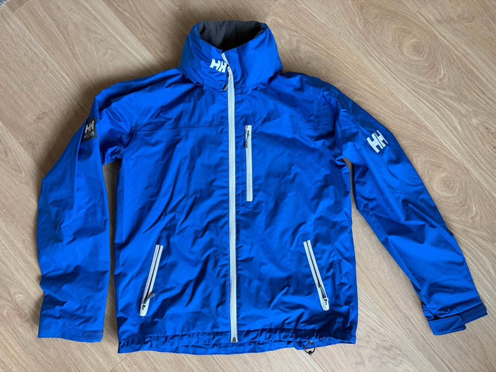 Helly Hansen heren Zeiljas Maat M - Nieuwstaat met Capuchon, Ophalen of Verzenden, Zo goed als nieuw, Zeiljack