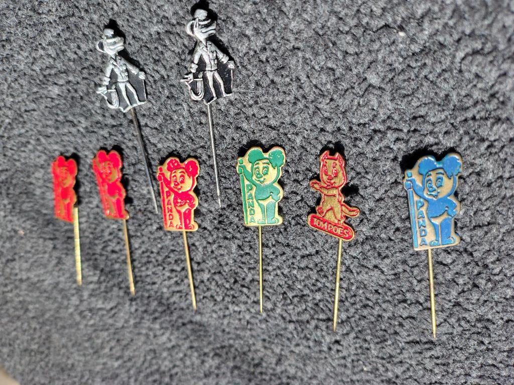 Panda Kaptein Kappie Joris Classic speldjes, Verzamelen, Speldjes, Pins en Buttons, Ophalen of Verzenden, Gebruikt, Overige onderwerpen